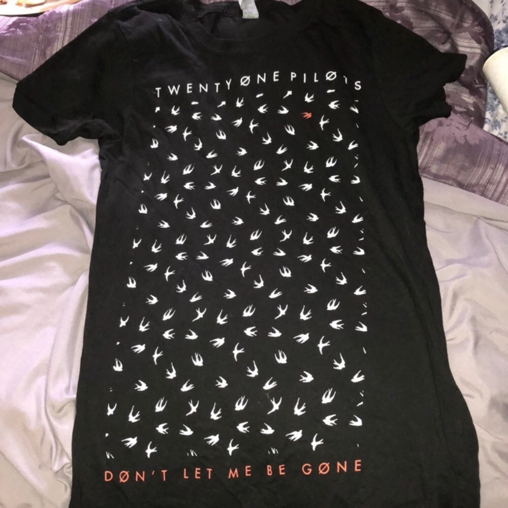 Twenty One Pilots shirt